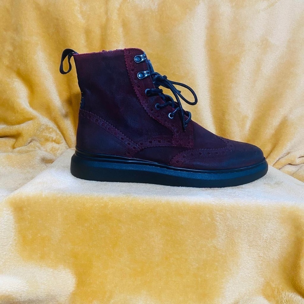 KArl Lagerfeld wing tip leather boots 
Burgundy color chunky platform soles
